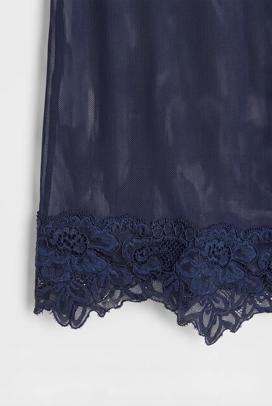 Delucca Spring Collection: flat lay of garment 10