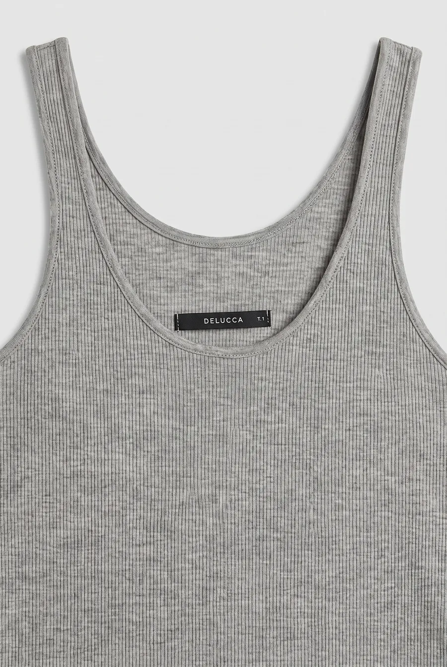 Delucca Spring Collection: flat lay of garment 5